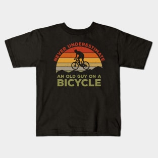 Never Underestimate An old Guy On A Bicycle - Christmas Gift Idea Kids T-Shirt